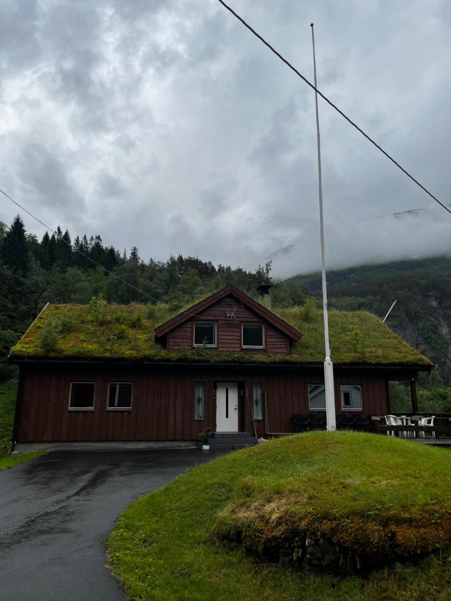 Fossen Accommodation Geiranger Bilik gambar